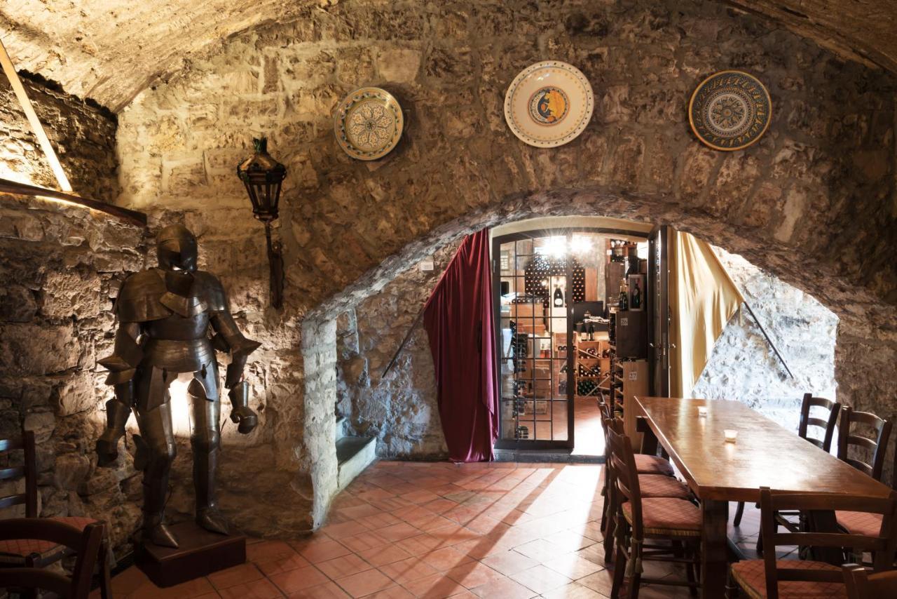 Castello Di Spaltenna Exclusive & 5* Gaiole in Chianti